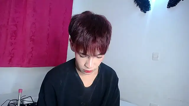 lucky stricke online show from November 26, 4:26 am