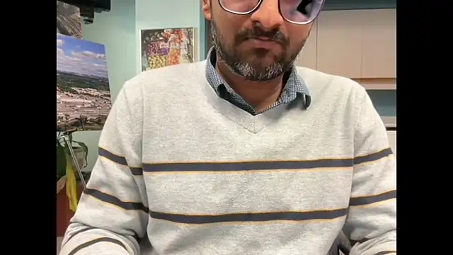 Snapshot of pranastro00 chatting on October 22, 2:10 pm pranastro00 online show from October 22, 2:10 pm