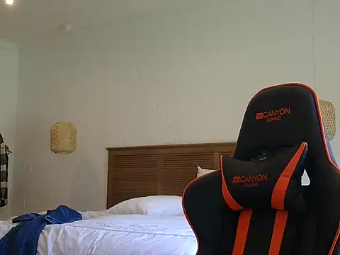 TroyDieselXXX online show from February 3, 6:22 am