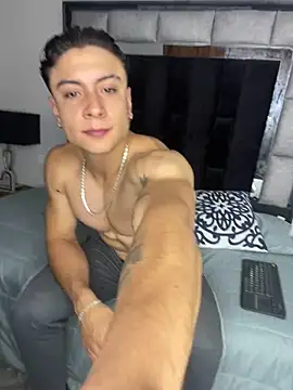 Snapshot of MR_MUSCLE chatting on October 9, 11:37 am MR MUSCLE online show from October 9, 11:37 am