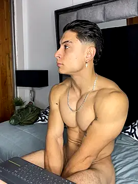 Snapshot of MR_MUSCLE chatting on October 15, 12:02 pm MR MUSCLE online show from October 15, 12:02 pm