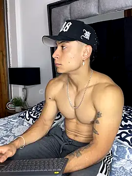 Snapshot of MR_MUSCLE chatting on September 21, 12:05 pm MR MUSCLE online show from September 21, 12:05 pm