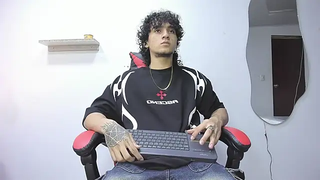 JackesTaylor online show from November 9, 5:00 am