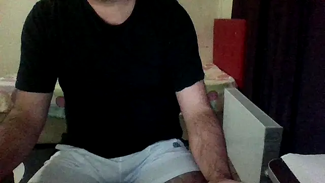 Snapshot of st206boy chatting on October 15, 1:57 am st206boy online show from October 15, 1:57 am
