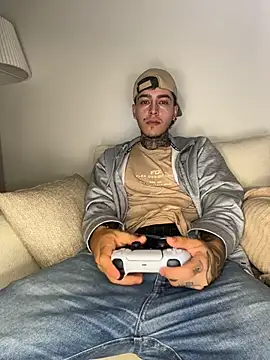 samm4044 online show from April 17, 11:40 pm