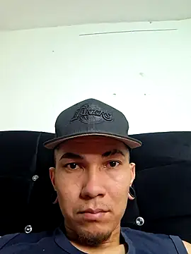 Nbmkknj online show from July 28, 2:13 pm