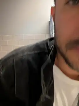 Snapshot of richardsonmateus chatting on October 25, 9:05 pm richardsonmateus online show from October 25, 9:05 pm