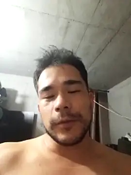 LevelUpL0ver online show from April 9, 1:03 am