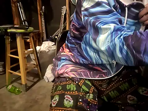 thejuicybacon online show from October 1, 5:33 am