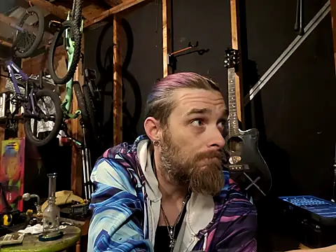 thejuicybacon online show from September 17, 10:27 am