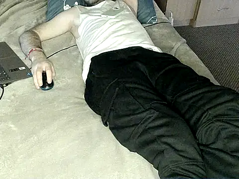 bul boy online show from March 14, 7:10 pm