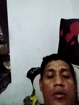 XRonny6 online show from July 12, 1:18 am