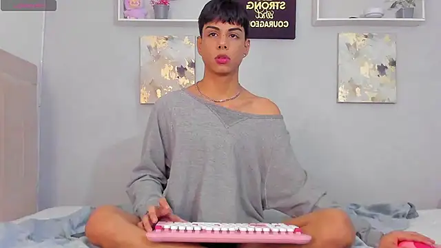 Thomas wil online show from February 13, 11:32 pm