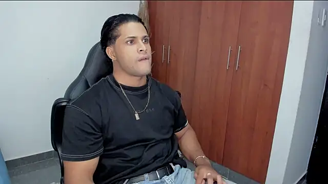 Evansdark1 online show from April 8, 11:02 pm