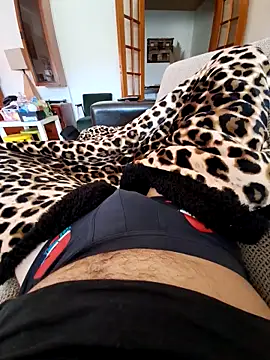 stella1980 online show from March 19, 9:01 am