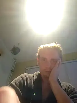 piercingpik online show from November 4, 9:16 pm