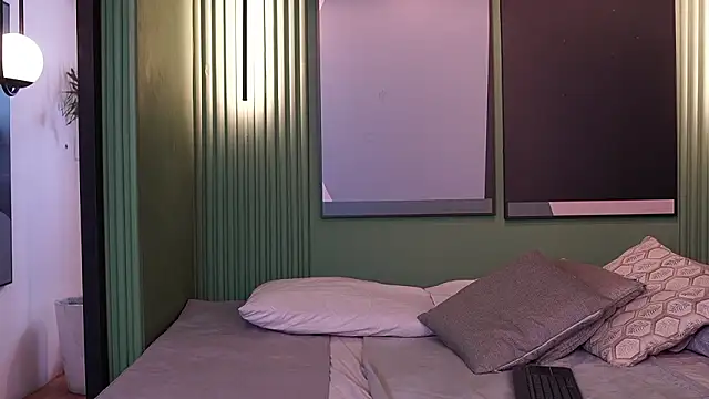 Ethan occonor online show from March 6, 1:08 pm