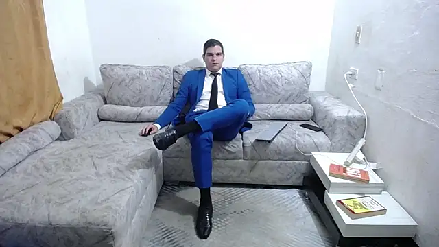 Victor Maitland online show from March 7, 4:10 am