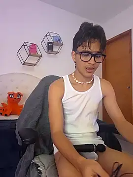 Snapshot of jin_luna chatting on September 26, 12:08 am jin luna online show from September 26, 12:08 am