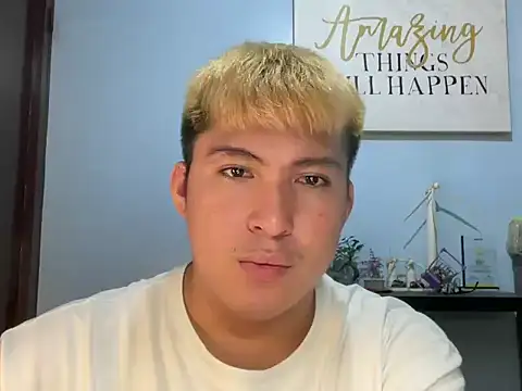 lovely jay online show from July 4, 7:50 pm