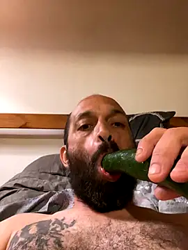 jackadi33 online show from October 7, 10:58 pm