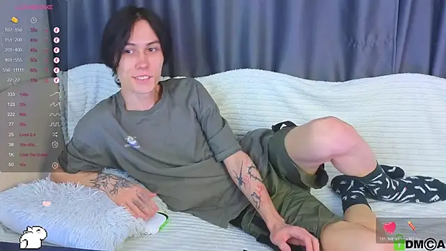 bd black online show from April 4, 11:57 pm