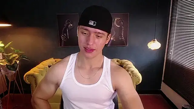 Snapshot of deivid_parker chatting on October 21, 2:09 pm deivid parker online show from October 21, 2:09 pm