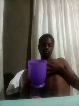 AOlinwHallu online show from February 19, 6:37 pm