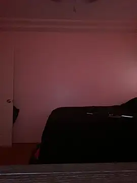 Snapshot of Taydagr8 chatting on October 14, 9:22 pm Taydagr8 online show from October 14, 9:22 pm