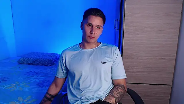 valentinosex1 online show from November 9, 9:41 pm