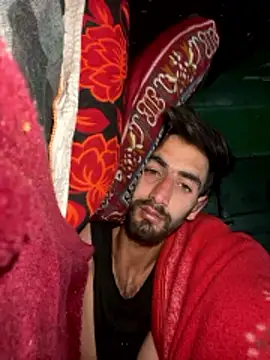 lyath3245 online show from March 13, 9:32 pm