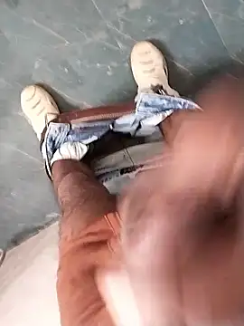 Snapshot of Wet_BunnyFun chatting on September 9, 9:09 am Wet BunnyFun online show from September 9, 9:09 am