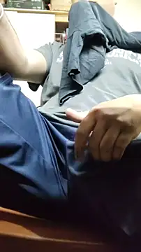 rocky4u7 online show from April 28, 9:30 pm