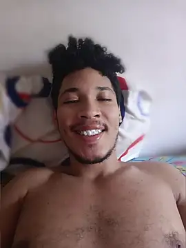 RuiMaddoox online show from March 29, 1:22 pm