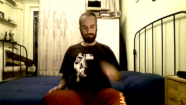 WyattRush online show from October 5, 7:51 pm