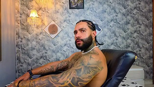 Apolo rousse1 online show from December 22, 10:40 pm