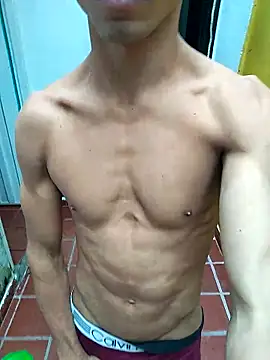 Brayanellatino online show from March 13, 1:41 pm