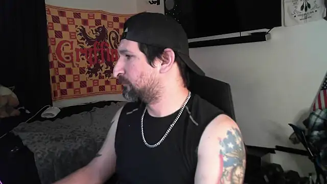 Snapshot of DevilPup75_ chatting on October 11, 12:36 am DevilPup75 online show from October 11, 12:36 am