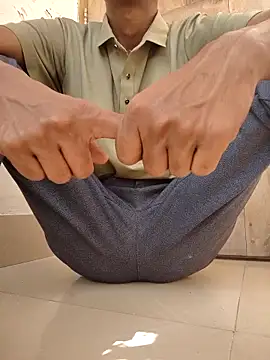 siam  online show from February 6, 8:33 am