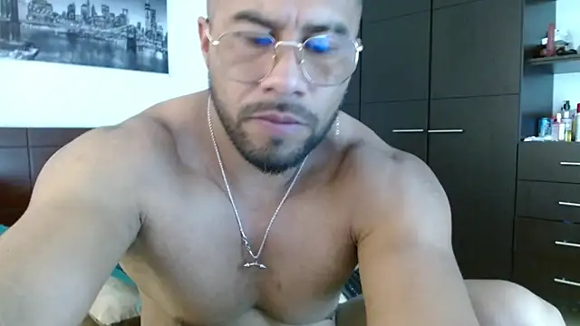 AntonyDAngelo25 online show from December 13, 8:15 pm