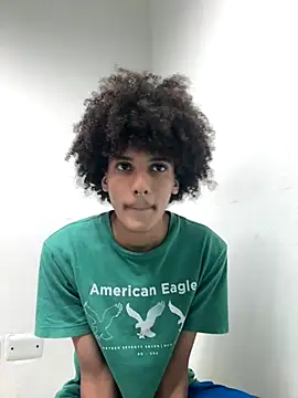 Max Rain online show from November 5, 1:18 am