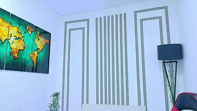 Snapshot of ALANNFERRER chatting on October 22, 9:46 am ALANNFERRER online show from October 22, 9:46 am