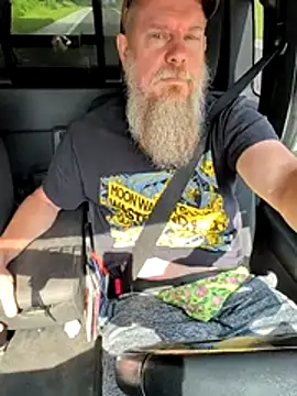 sizableunicorn7 online show from June 25, 2:33 pm