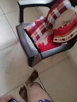 dhruve2010 online show from December 2, 9:12 am