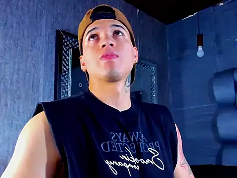 rocoo santos online show from April 13, 5:46 pm