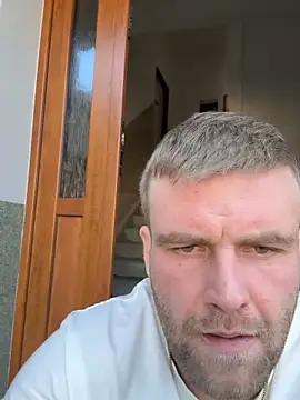 jarda94cz online show from October 21, 12:30 pm