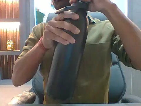 autophile-indian online show from November 18, 8:07 am