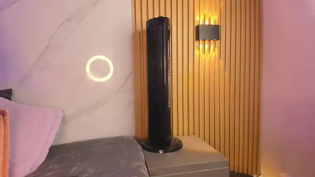 imtammy lynn  online show from April 8, 12:25 pm