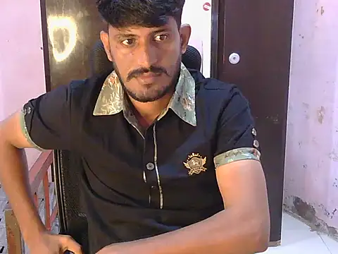 krishjaat43 online show from July 10, 1:58 pm