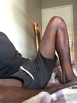 cuminsidebby online show from March 24, 10:20 am